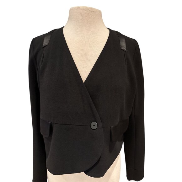 Liith Black Cropped Wrap-Style Blazer With Satin Trim & Single Button Closure - Picture 5 of 10